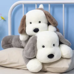 Best La compagnie de la peluche Peluche chien gris toute douce