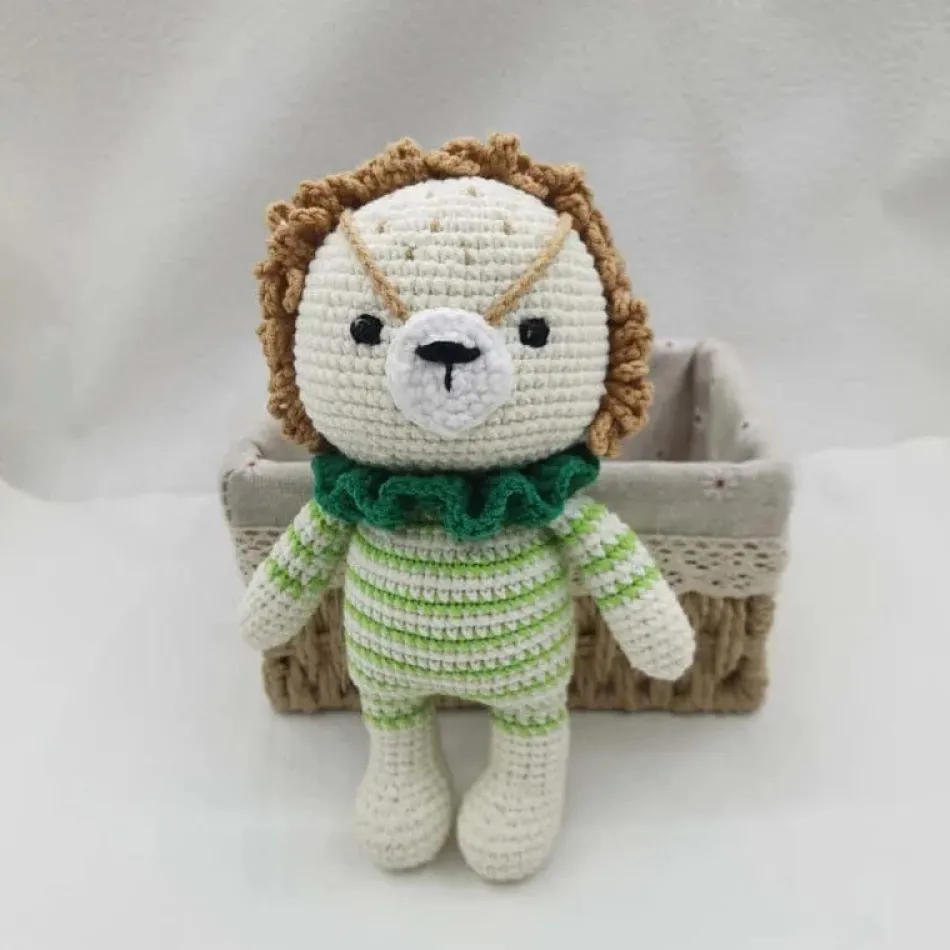 Online La compagnie de la peluche Peluche crochet lion mécontent