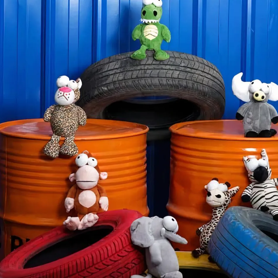 La compagnie de la peluche Peluche crocodile vert moelleux amusant enfant jouet