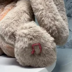 Outlet La compagnie de la peluche Peluche lapin doux berceuse relaxante pour enfant