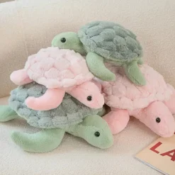 New La compagnie de la peluche Peluche tortue douce et colorée