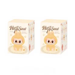 Online La compagnie de la peluche Peluche type Labubu assise boîte mystère